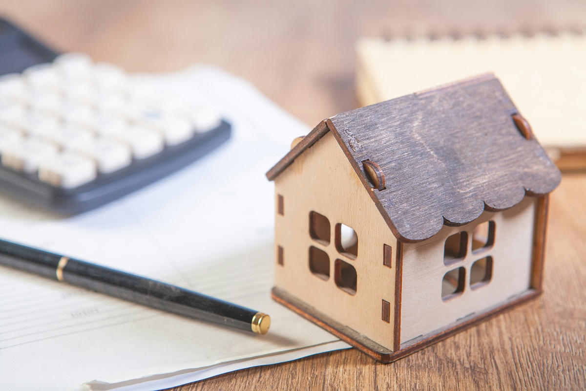 How Much Liability Insurance Do I Need as a Homeowner?